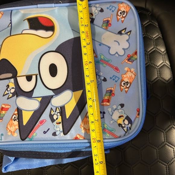 Bluey Kids insulated Lunch Bag (8” x 10”) - Picture 6 of 6